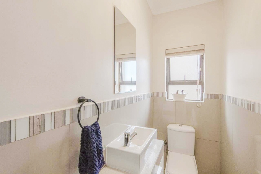 4 Bedroom Property for Sale in Xanadu Eco Park North West